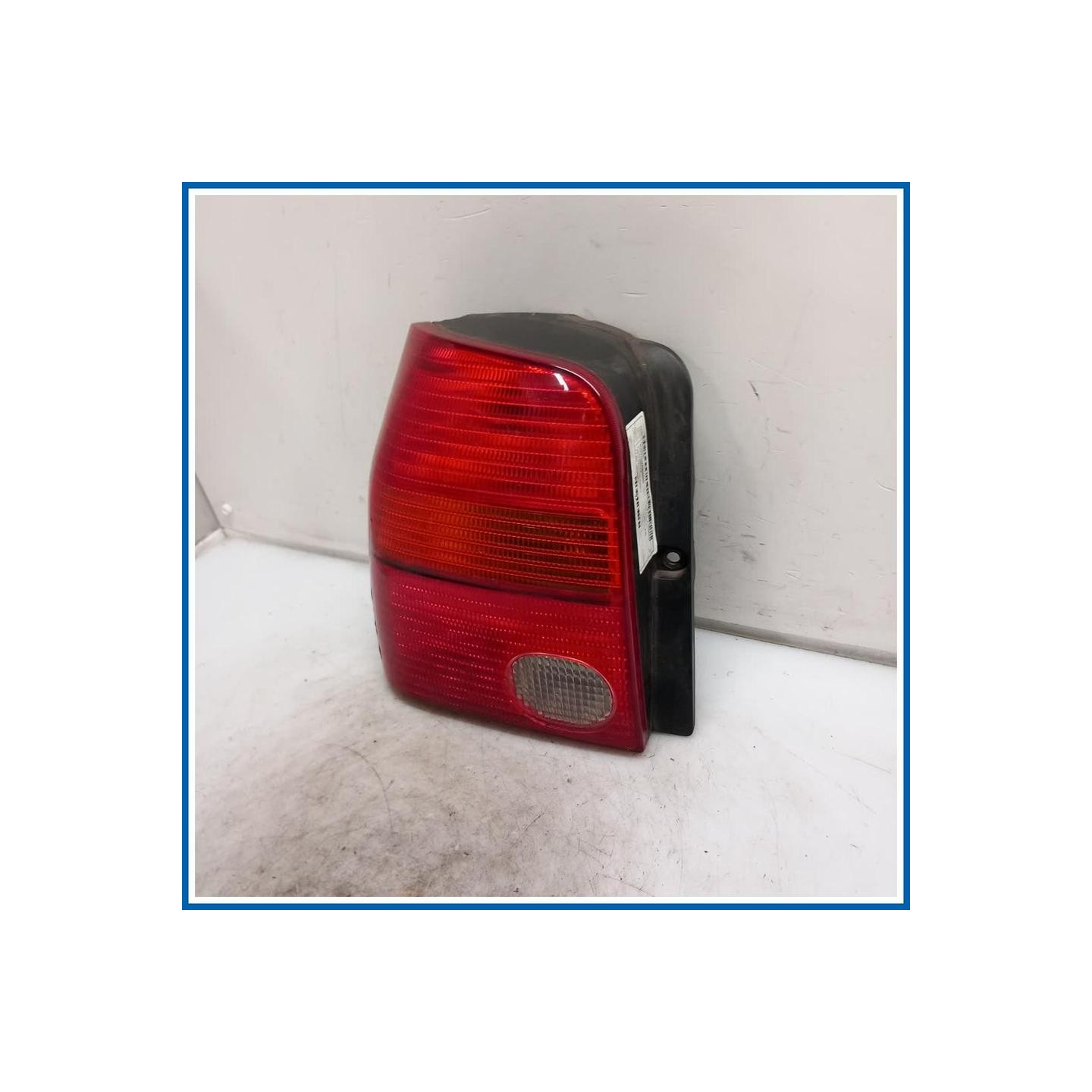 Fanale post. sx. VOLKSWAGEN Lupo