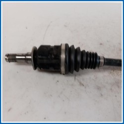 Semiasse ant. sx. TOYOTA Yaris Cross