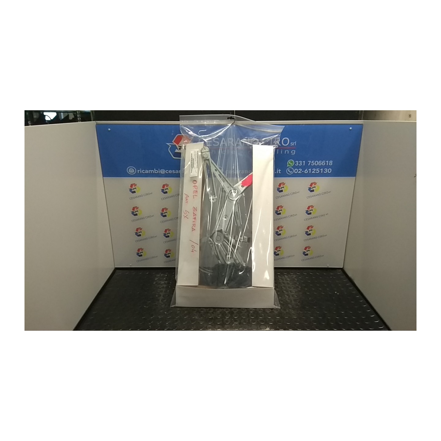 ALZACRISTALLO PORTA ANT. SX. 008 OPEL ZAFIRA (T98) (03/99-12/05) Y20DTH 90579385