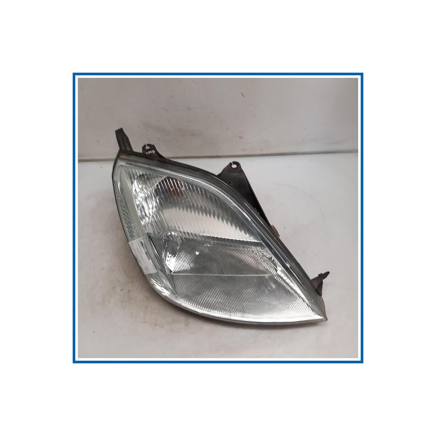 Proiettore ant. dx. FORD Fiesta V