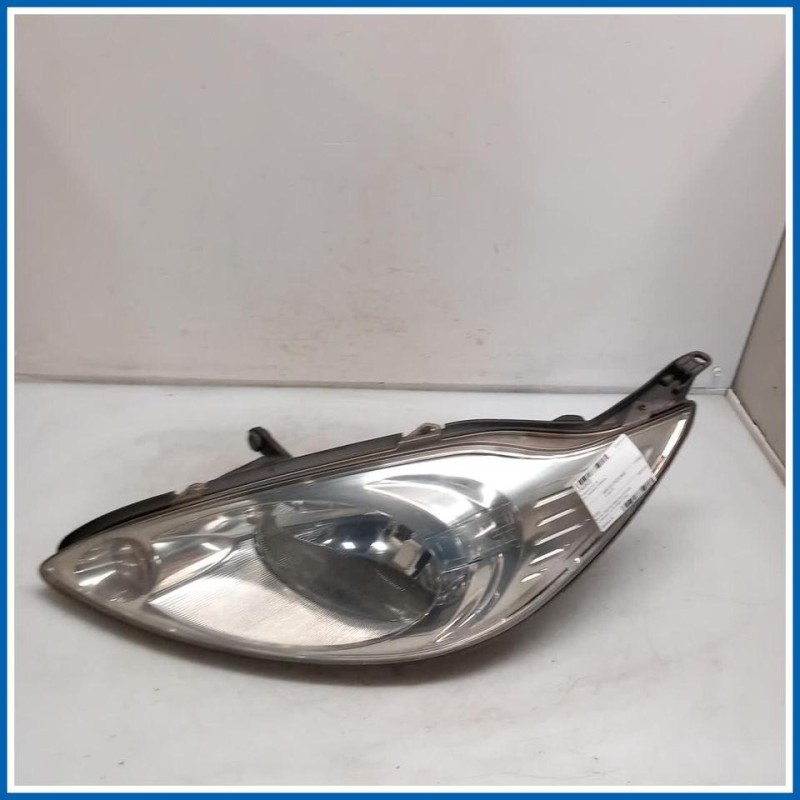 Proiettore ant. sx. FORD KA II