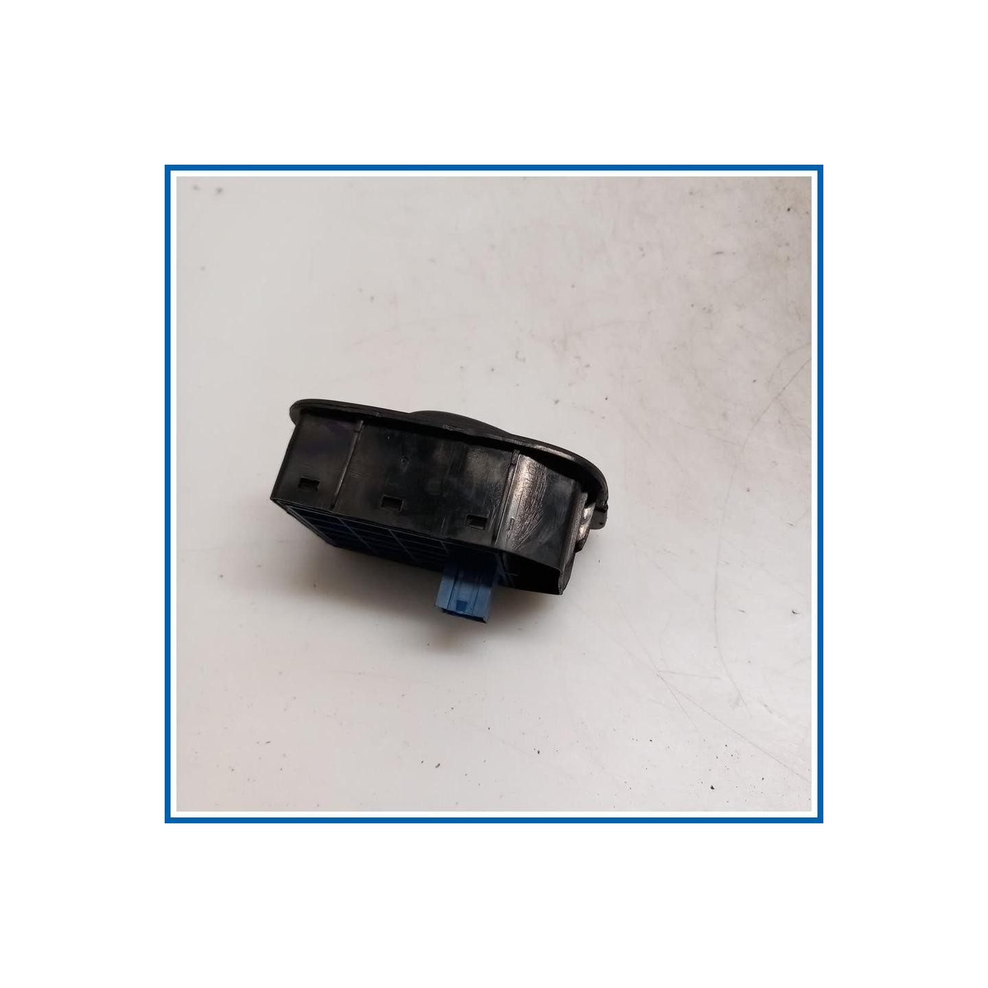 Interruttore alzacristalli ant. sx. FIAT Qubo