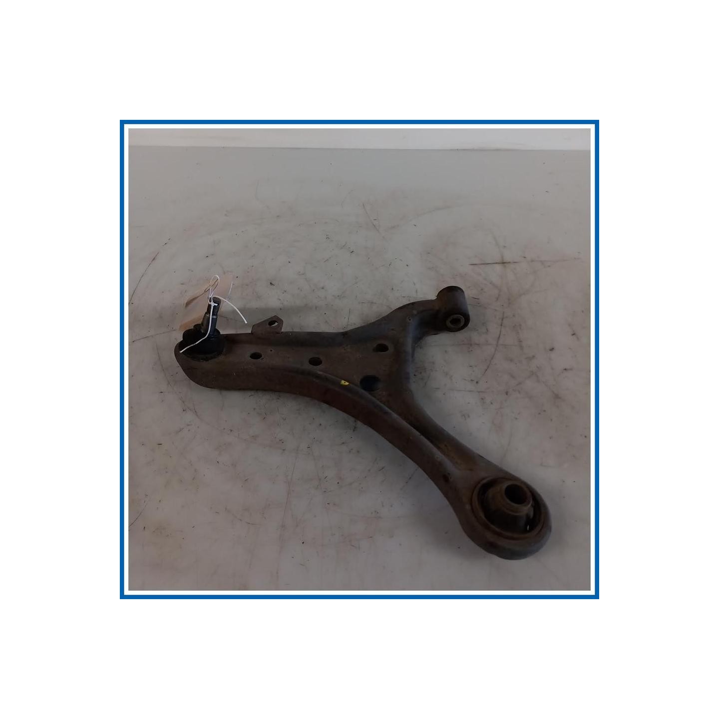 Braccio oscillante ant. dx. TOYOTA iQ
