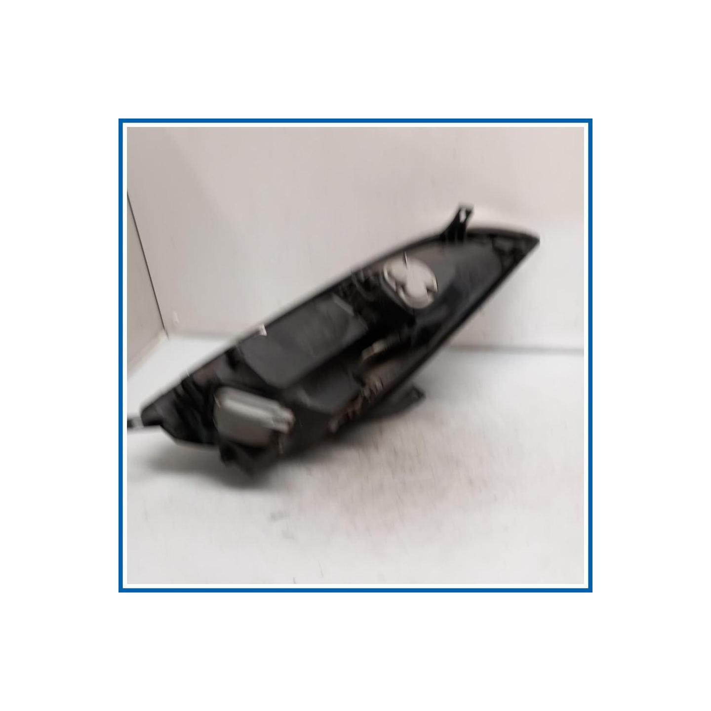 Proiettore ant. sx. MITSUBISHI Colt VI