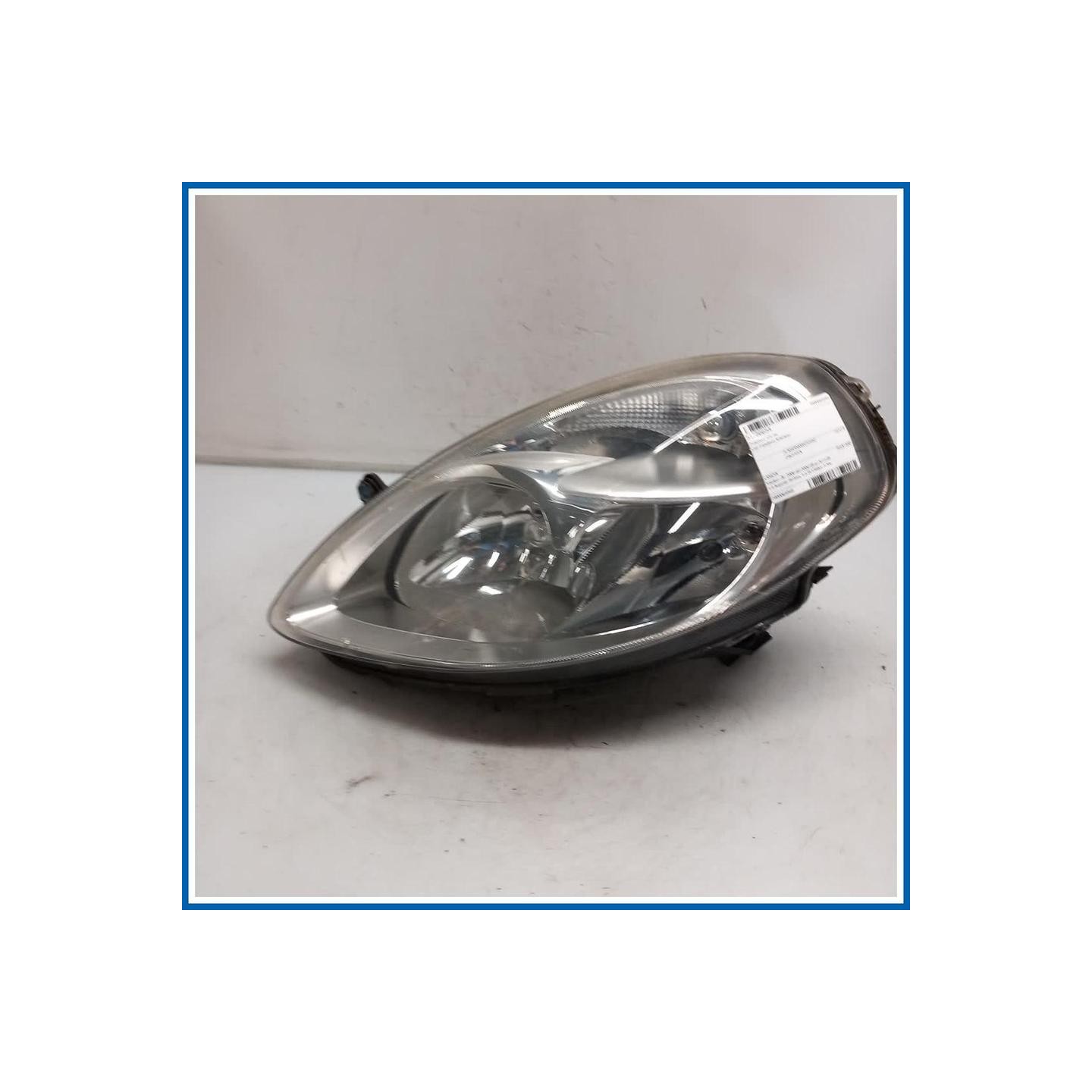 Proiettore ant. sx. LANCIA Ypsilon II