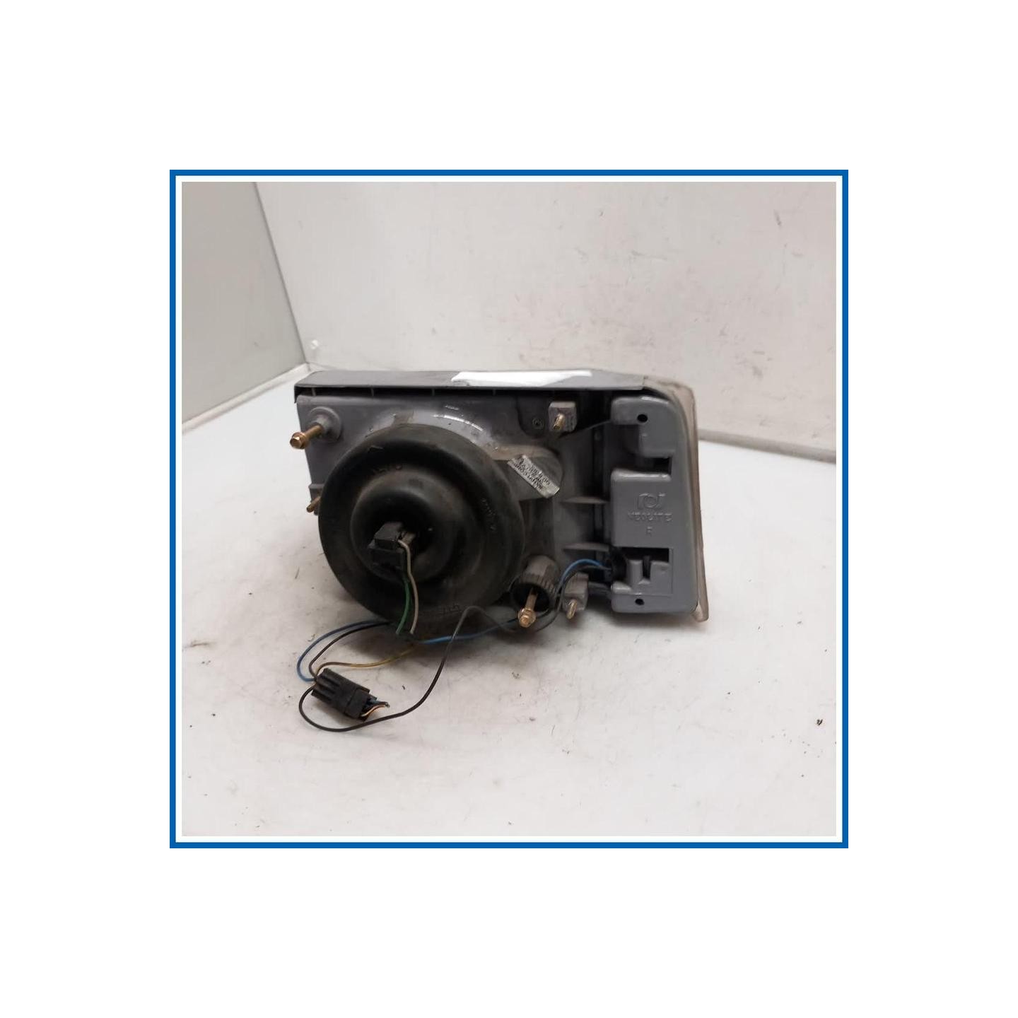 Proiettore ant. dx. FIAT Panda I