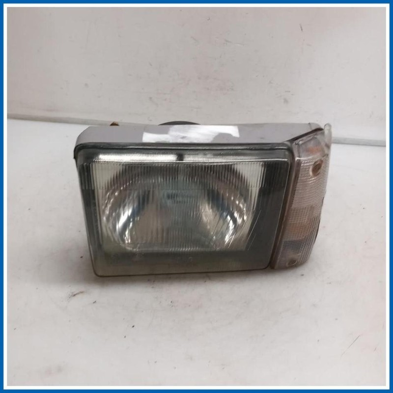 Proiettore ant. sx. FIAT Panda I