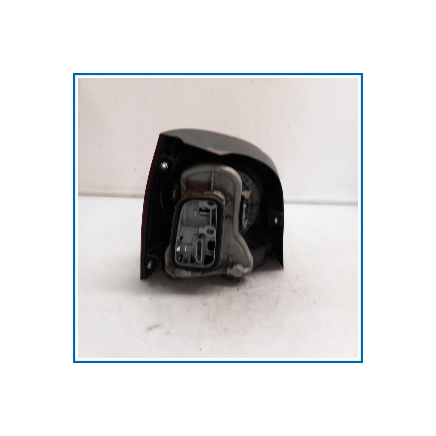 Fanale post. dx. VOLKSWAGEN Polo V