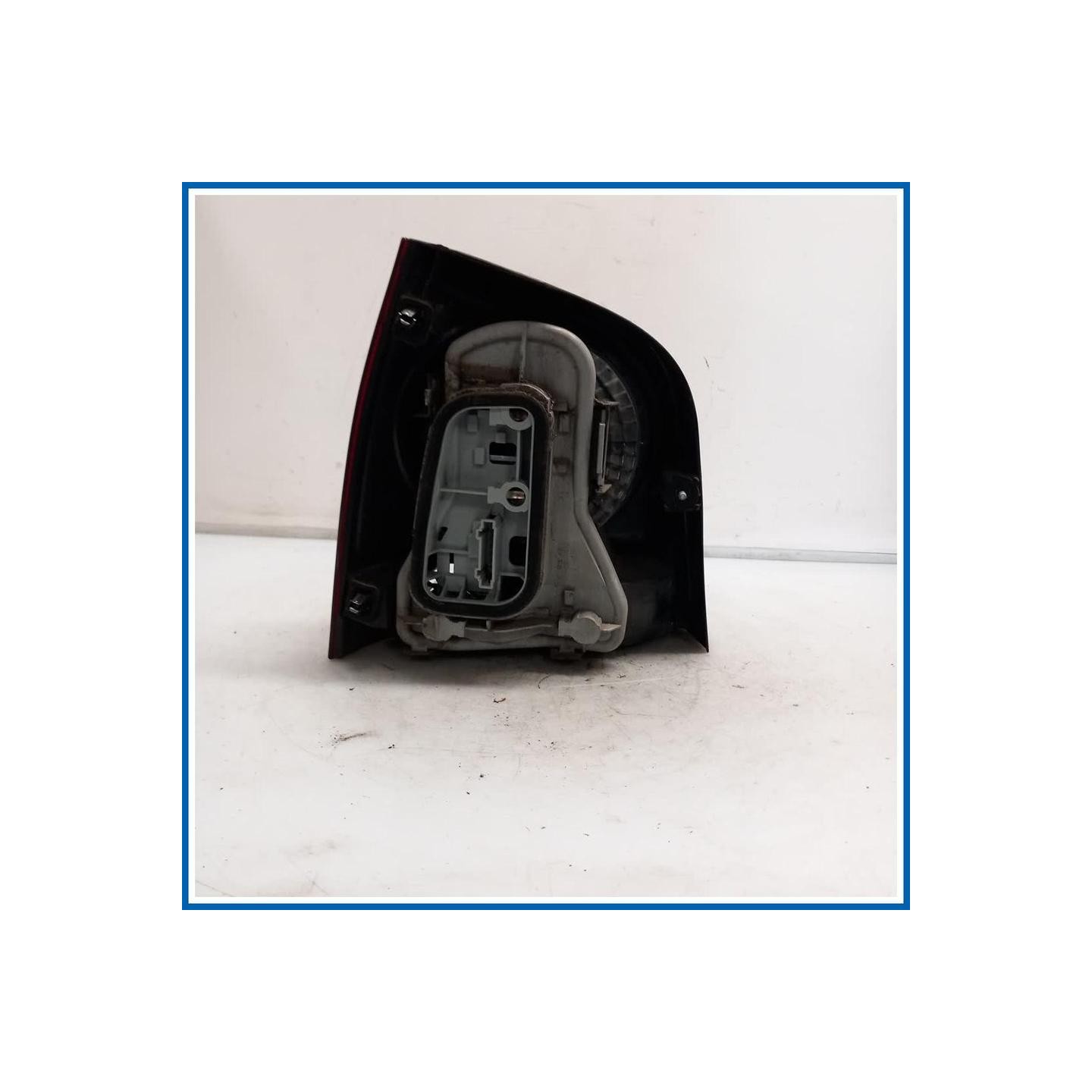 Fanale post. dx. VOLKSWAGEN Polo V