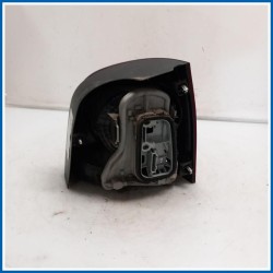 Fanale post. sx. VOLKSWAGEN Polo V