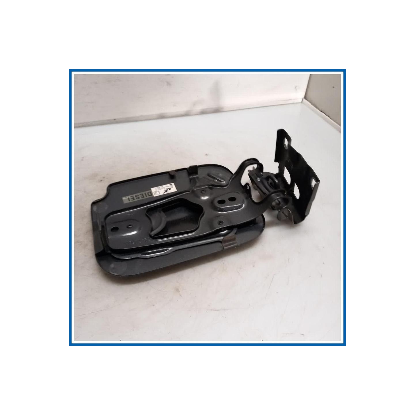Sportello carburante parafango post. DACIA Duster I