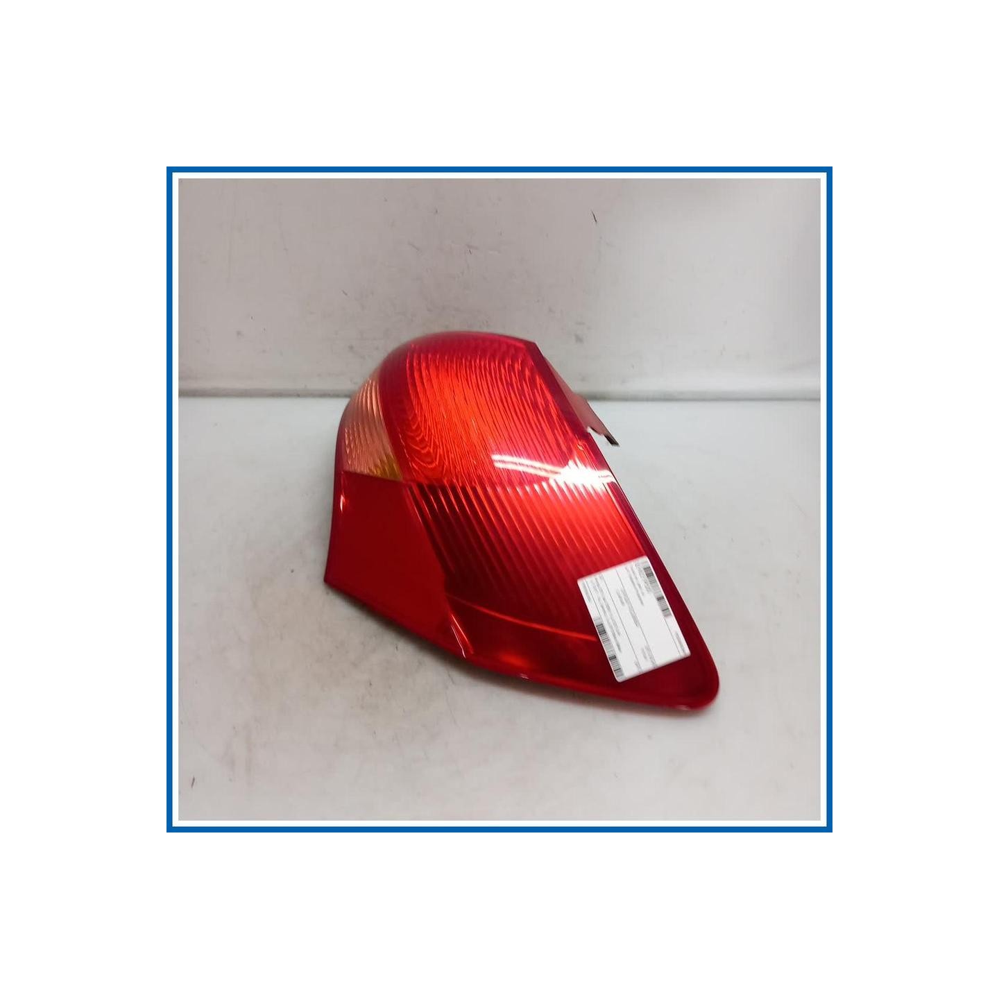 Fanale est. post. dx. KIA Venga