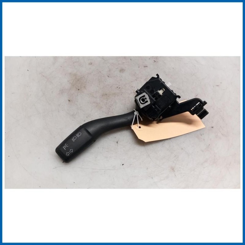 Devioguida luci sx. AUDI A3 8PA Sportback