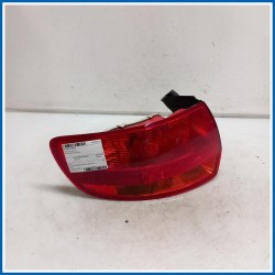 Fanale est. post. sx. AUDI A3 8PA Sportback