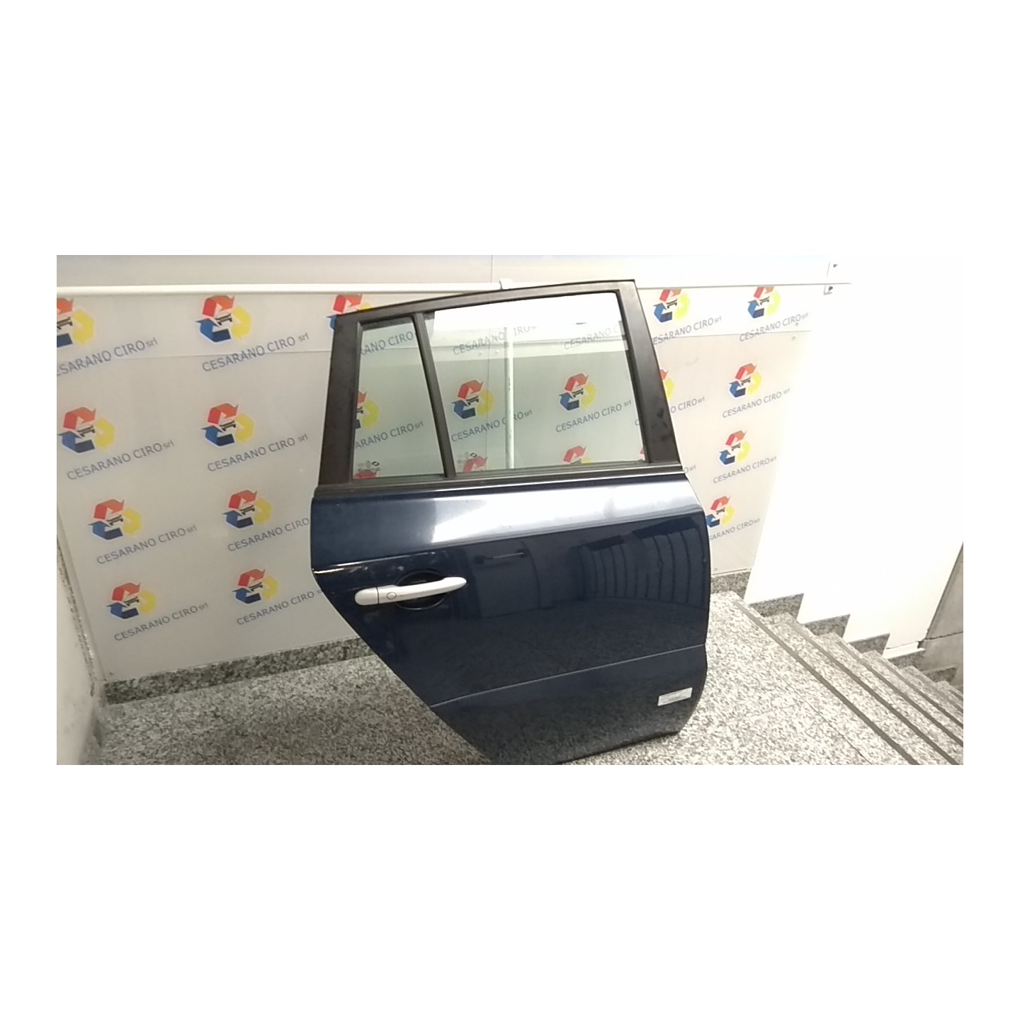 PORTA POST. DX. 056 RENAULT KOLEOS (05/08-) M9RG8 821000024R