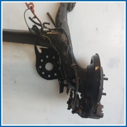 Assale post. TOYOTA iQ