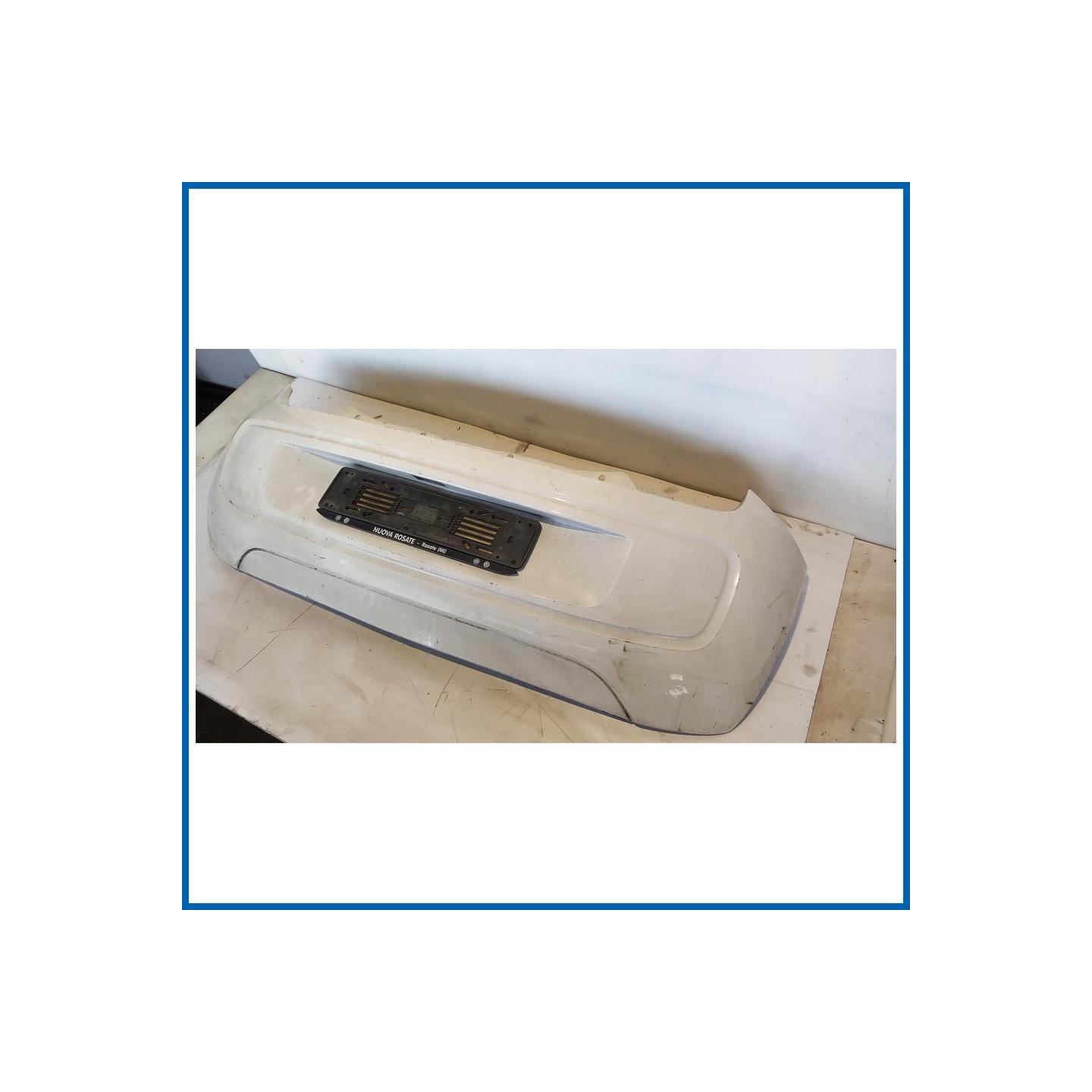 Paraurti post. VOLKSWAGEN Up
