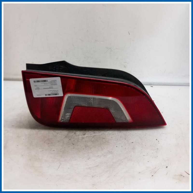 Fanale post. dx. VOLKSWAGEN Up