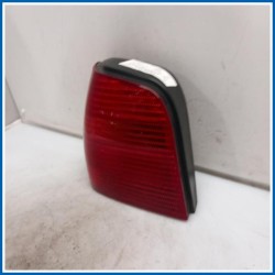 Fanale post. sx. VOLKSWAGEN Polo III