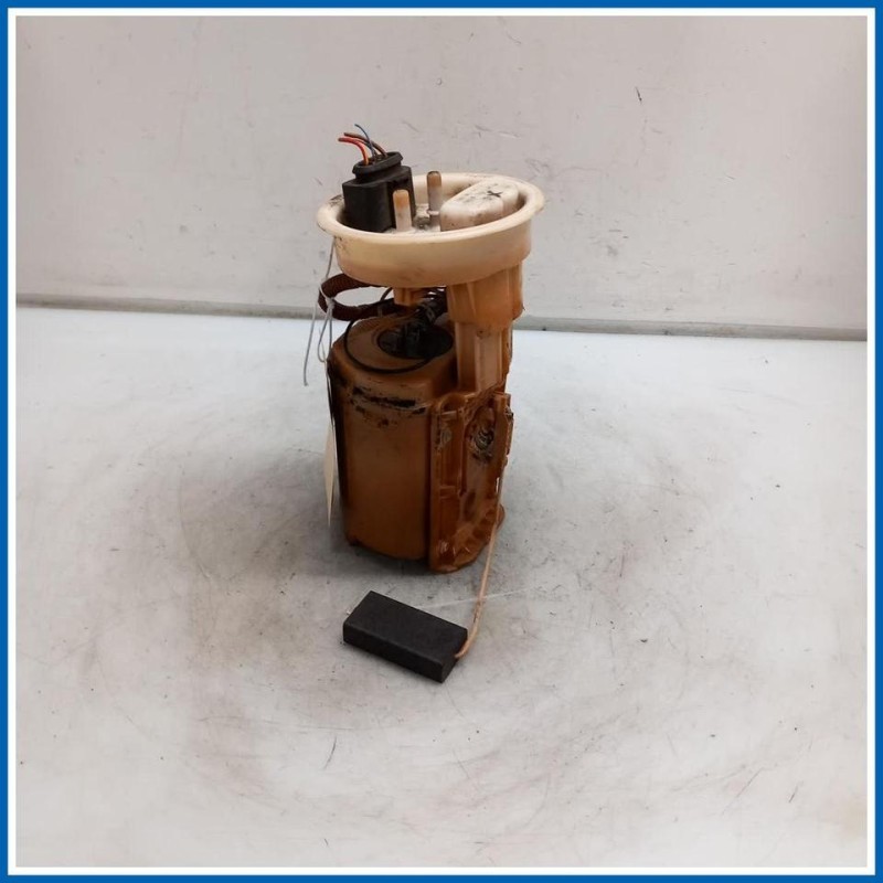 Pompa carburante VOLKSWAGEN Polo III