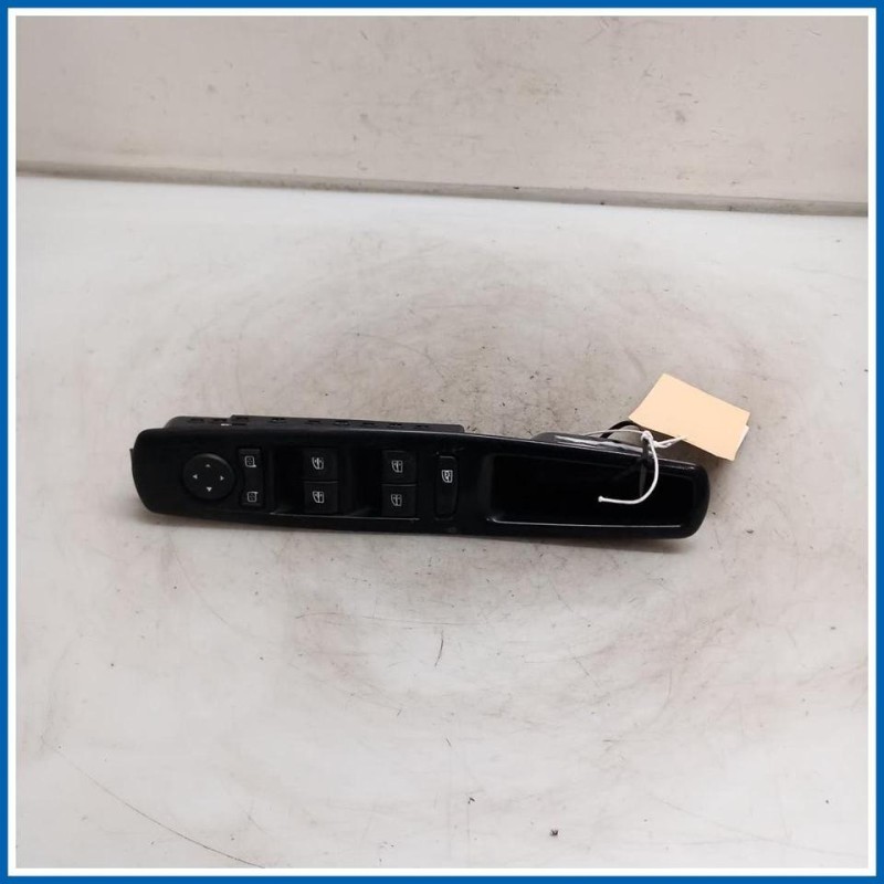 Interruttore alzacristalli ant. sx. RENAULT Mégane III SW