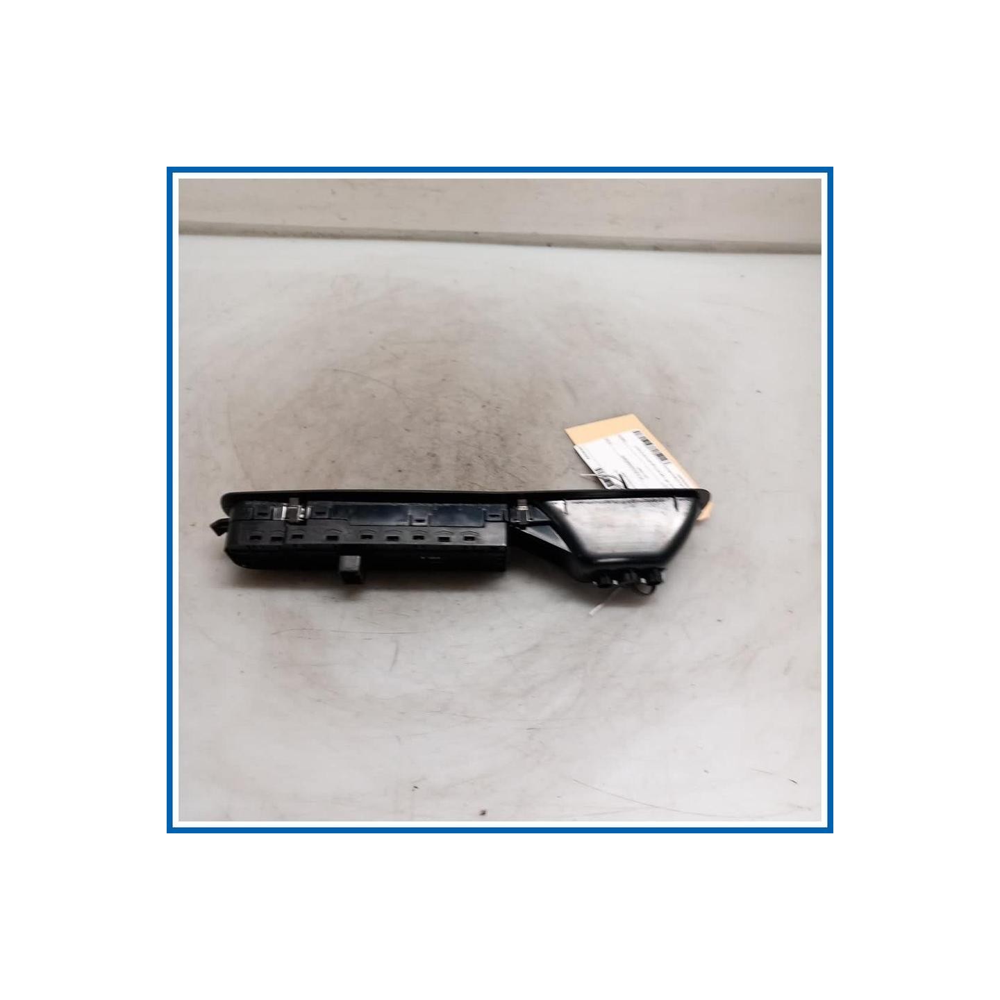 Interruttore alzacristalli ant. sx. RENAULT Mégane III SW