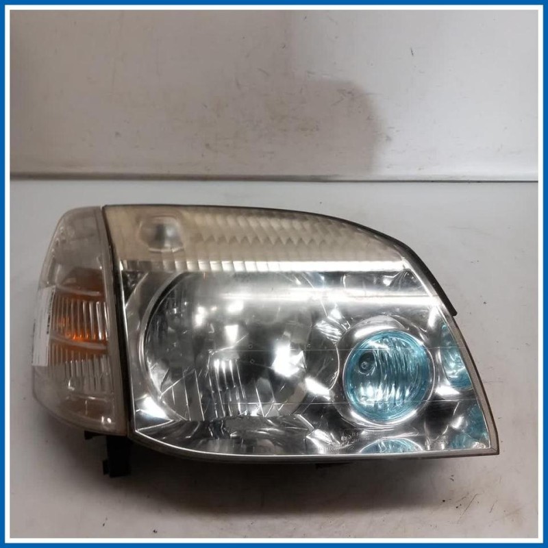 Proiettore ant. dx. NISSAN X-Trail I