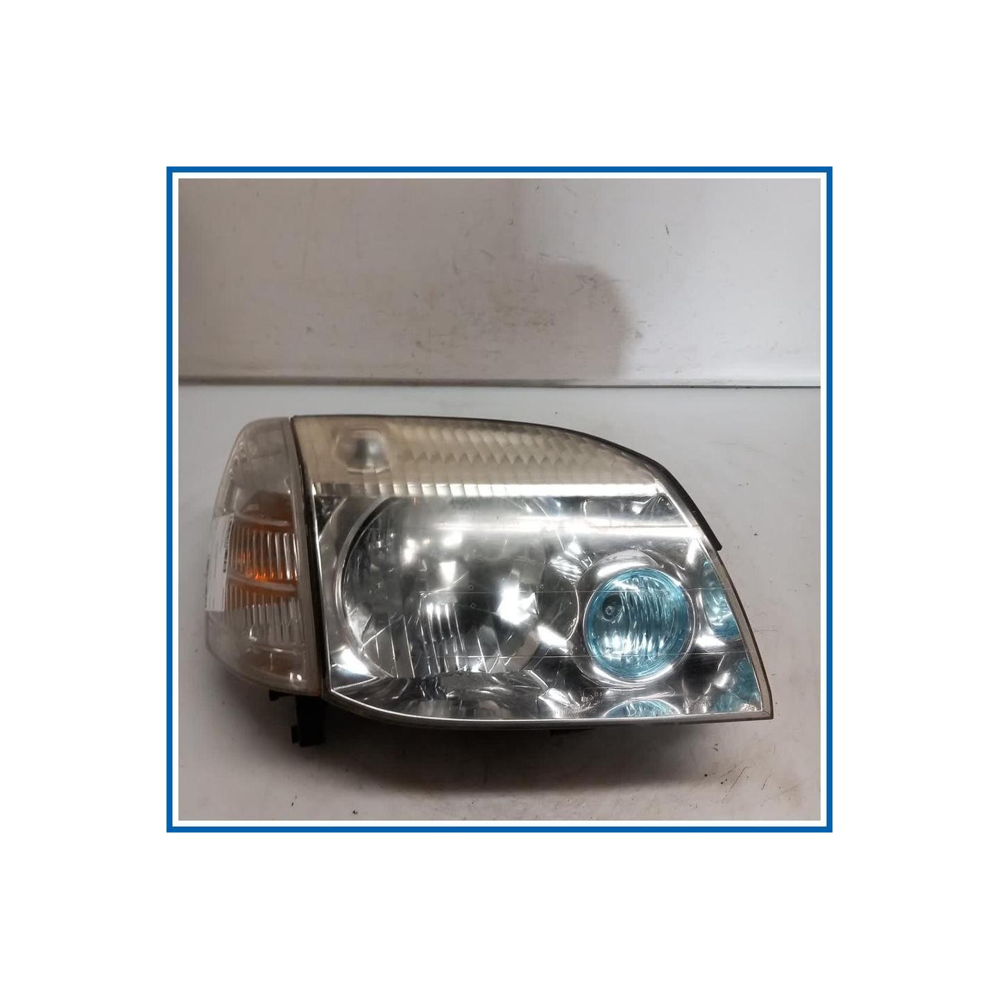 Proiettore ant. dx. NISSAN X-Trail I