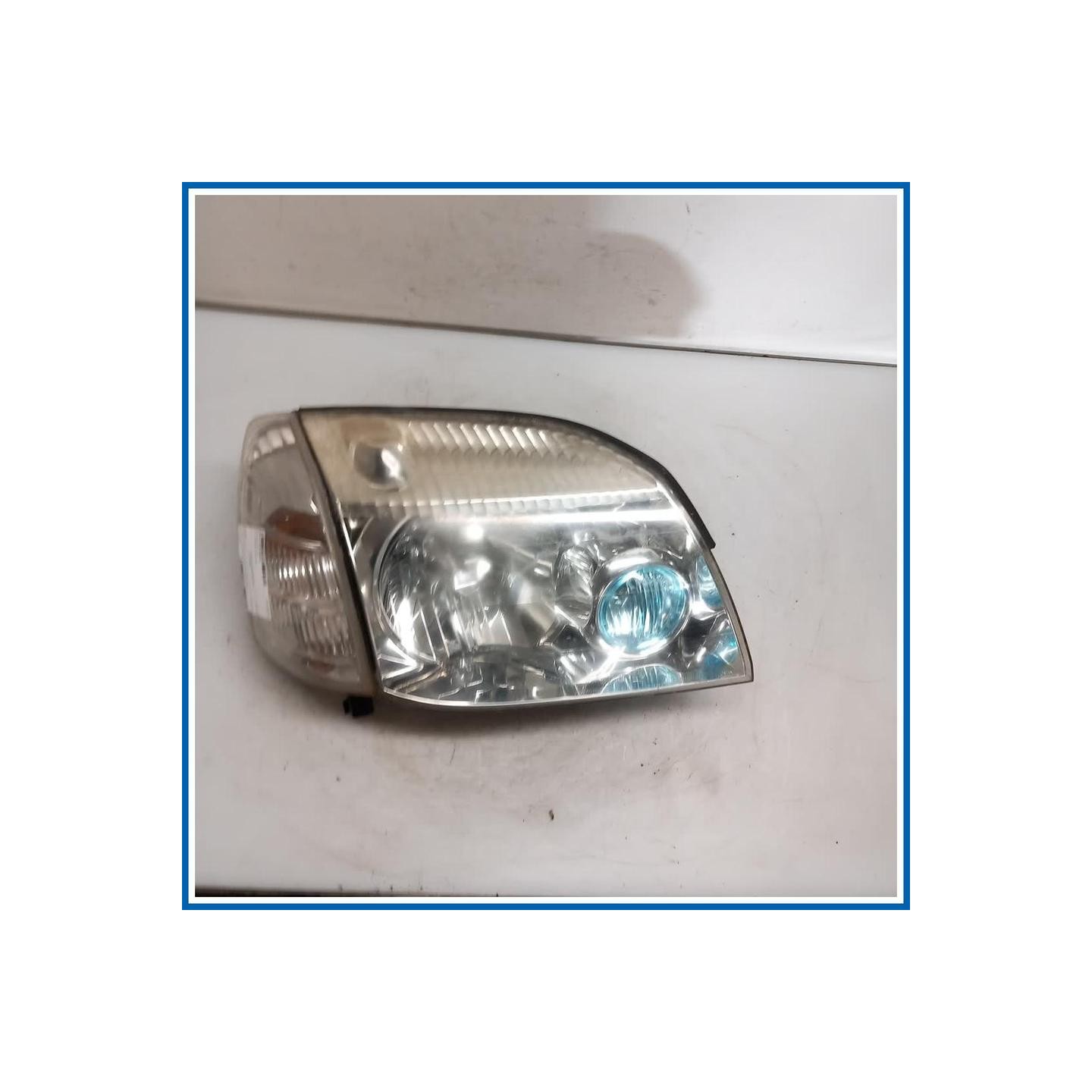 Proiettore ant. dx. NISSAN X-Trail I