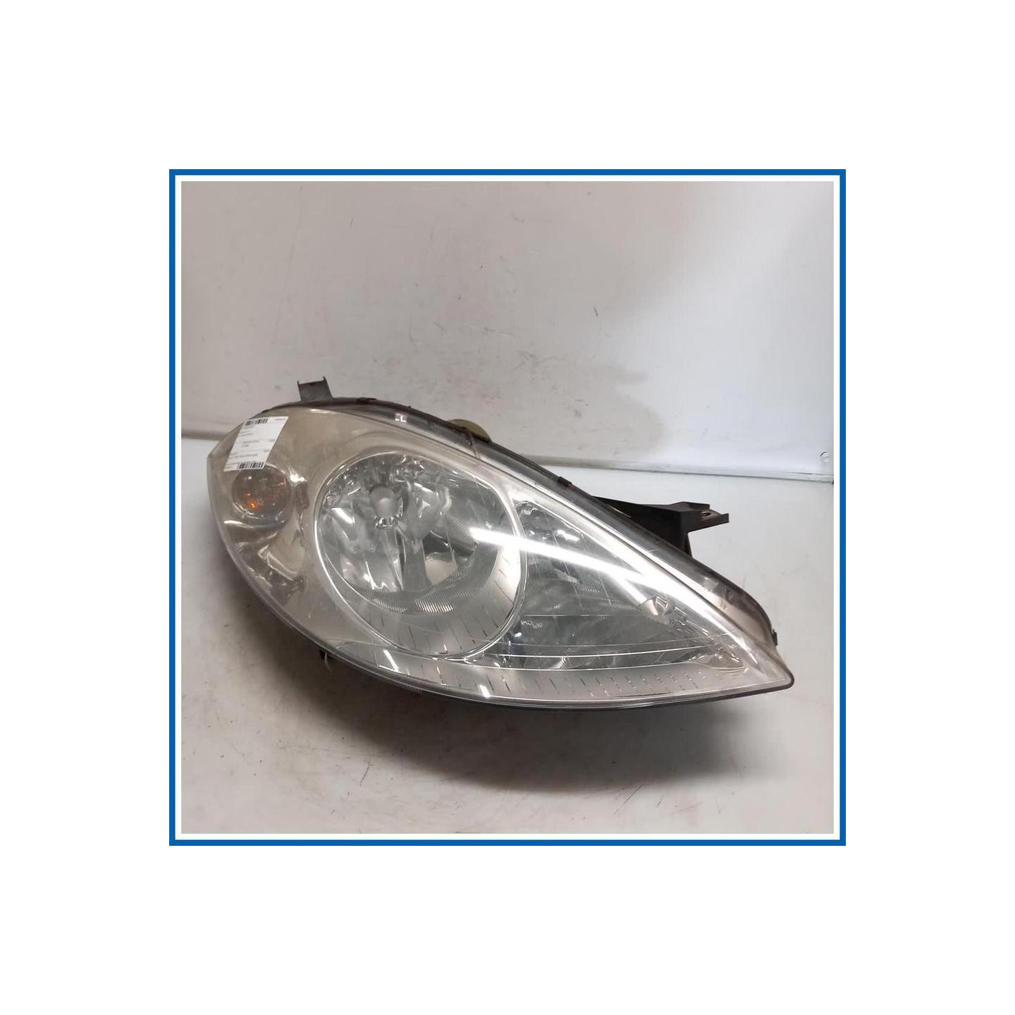 Proiettore ant. dx. MERCEDES Classe A W169
