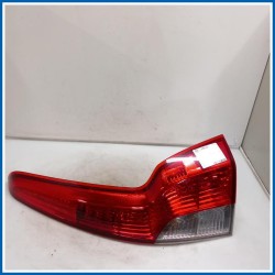 Fanale post. dx. VOLVO V50
