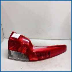 Fanale post. sx. VOLVO V50