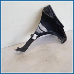 Parafango ant. dx. TOYOTA Yaris IV