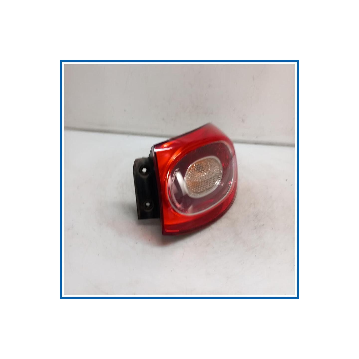 Fanale est. post. dx. VOLKSWAGEN Tiguan I
