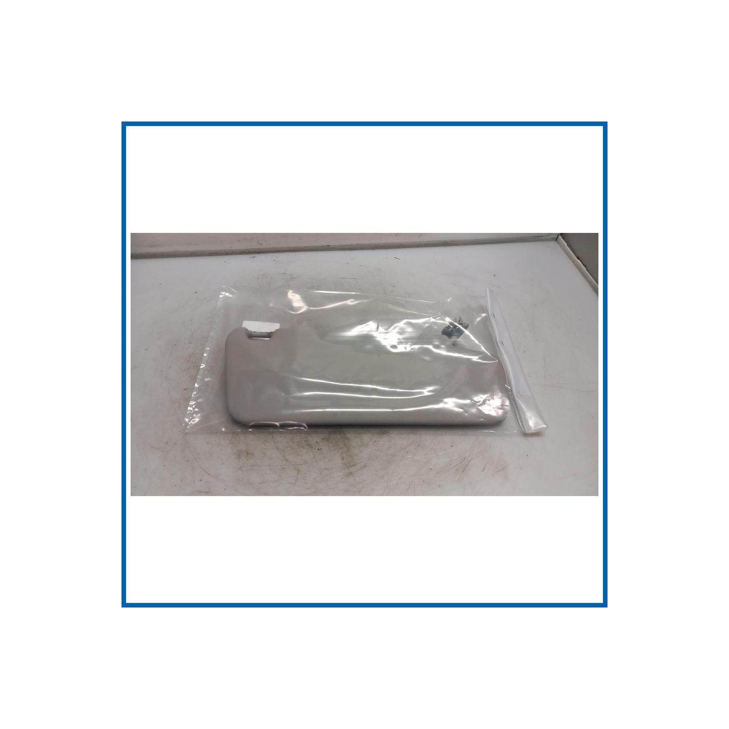 Pannello parasole sx. MERCEDES Classe C W204