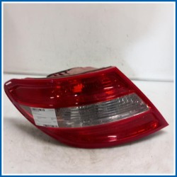 Fanale post. sx. MERCEDES Classe C W204
