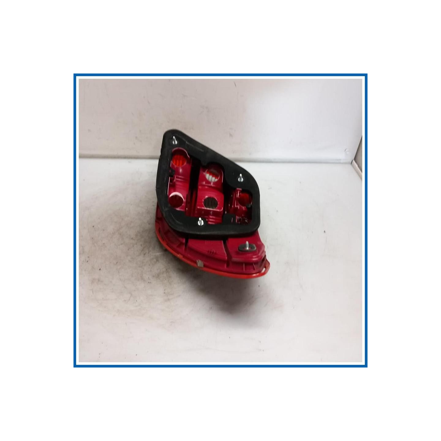 Fanale post. sx. MERCEDES Classe C W204