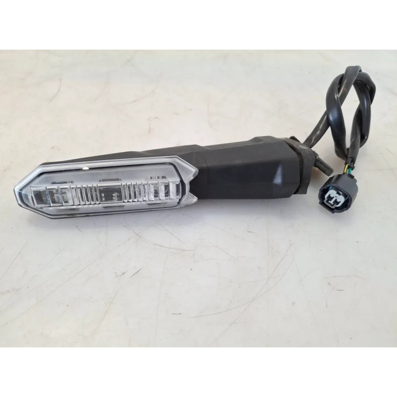 Indicatore direzione posteriore Kawasaki Z900 (E5) (22-) Z 900 Sinistro