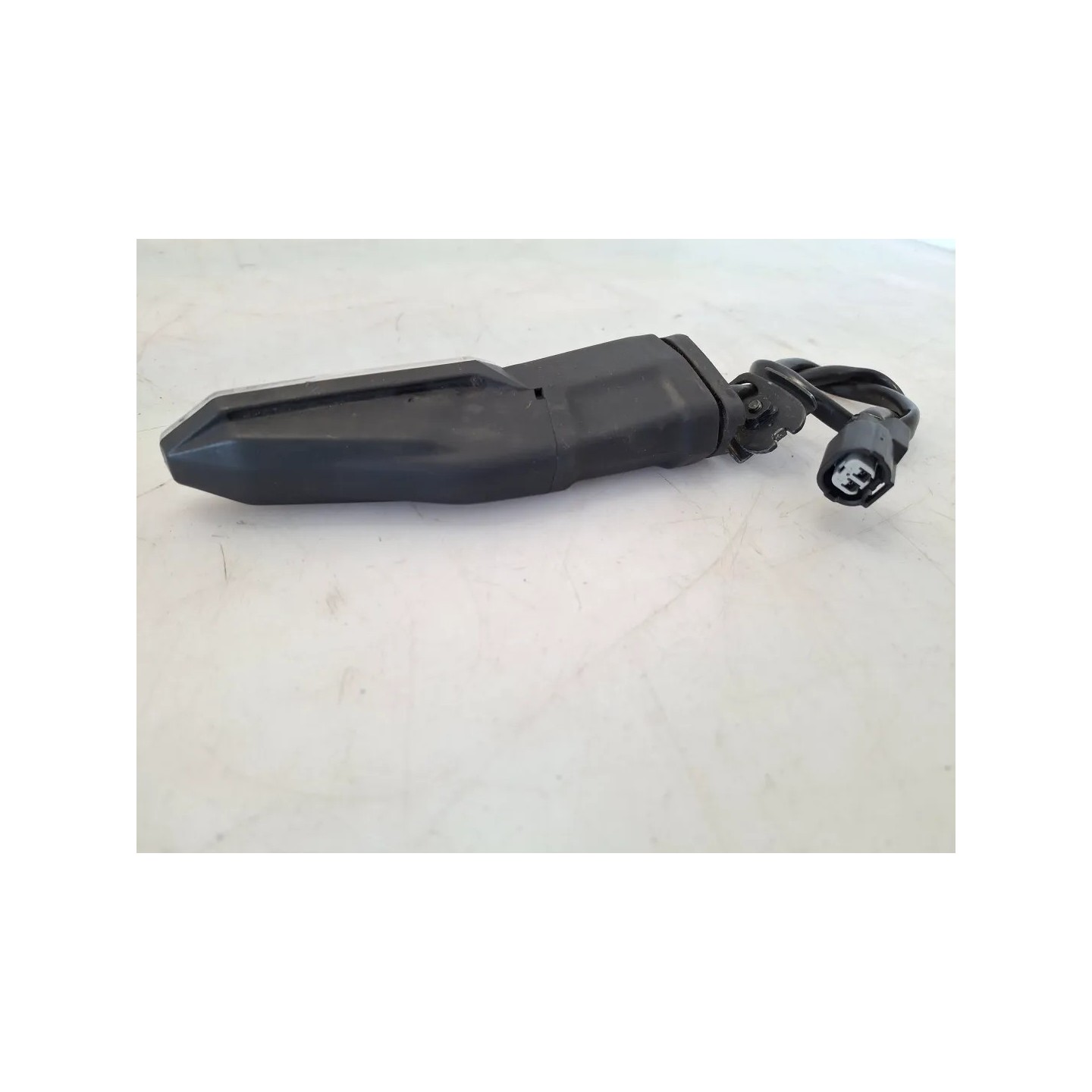 Indicatore direzione posteriore Kawasaki Z900 (E5) (22-) Z 900 Sinistro