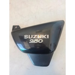 Carenatura fianco Suzuki GZ Marauder 250 GZ Marauder 250 Destro