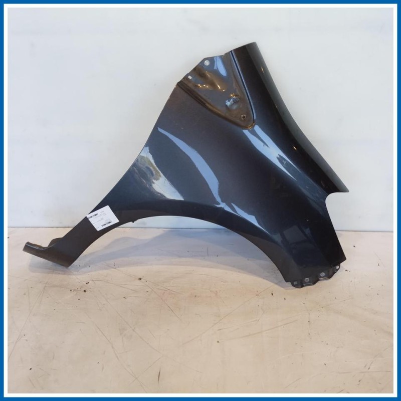 Parafango ant. dx. TOYOTA Yaris IV