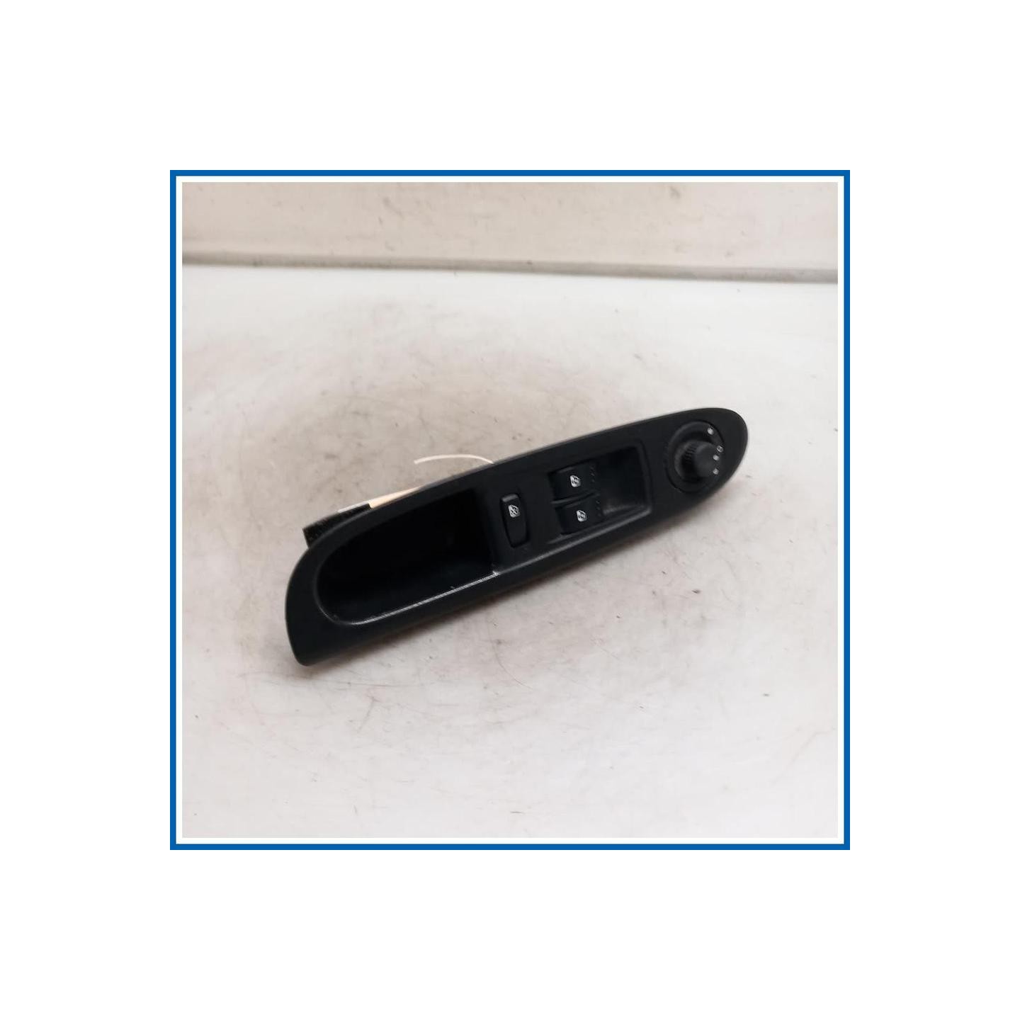 Interruttore alzacristalli ant. sx. RENAULT Clio II