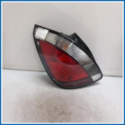 Fanale post. sx. KIA Rio II