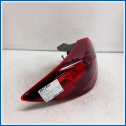 Fanale est. post. sx. MAZDA 2 III