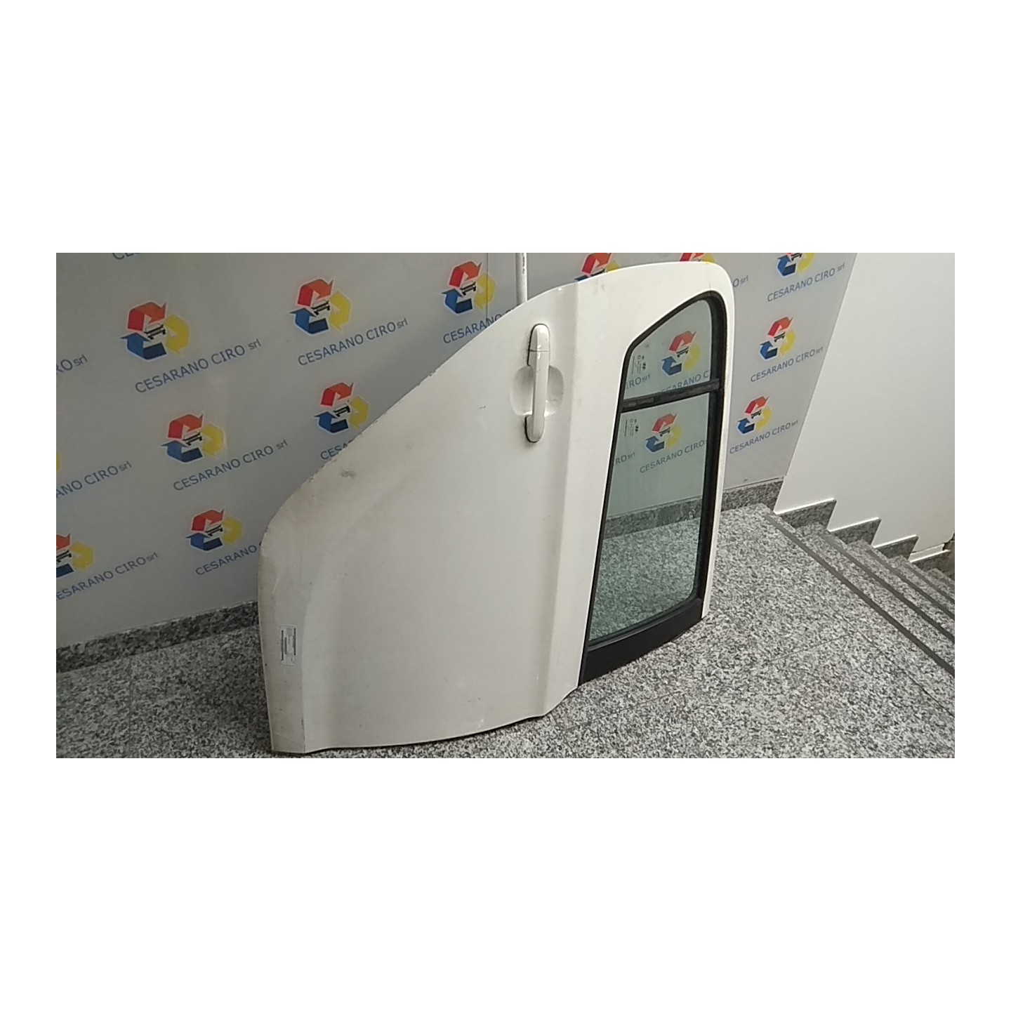 PORTA POST. DX. 007 HYUNDAI I20 (01/09-) D4FC 770041J000