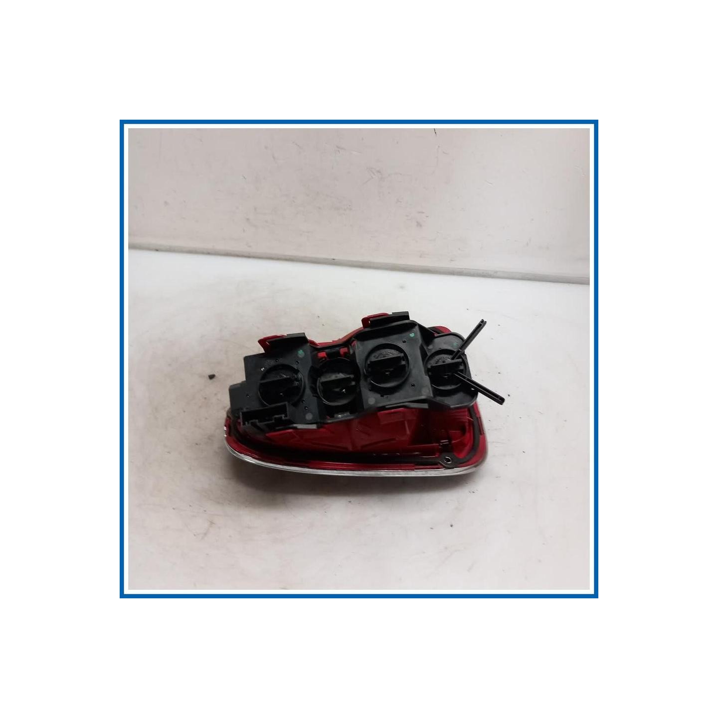 Fanale post. dx. MINI Mini One R56