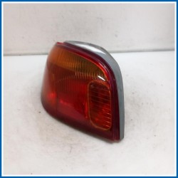 Fanale post. sx. TOYOTA Yaris (France ) I