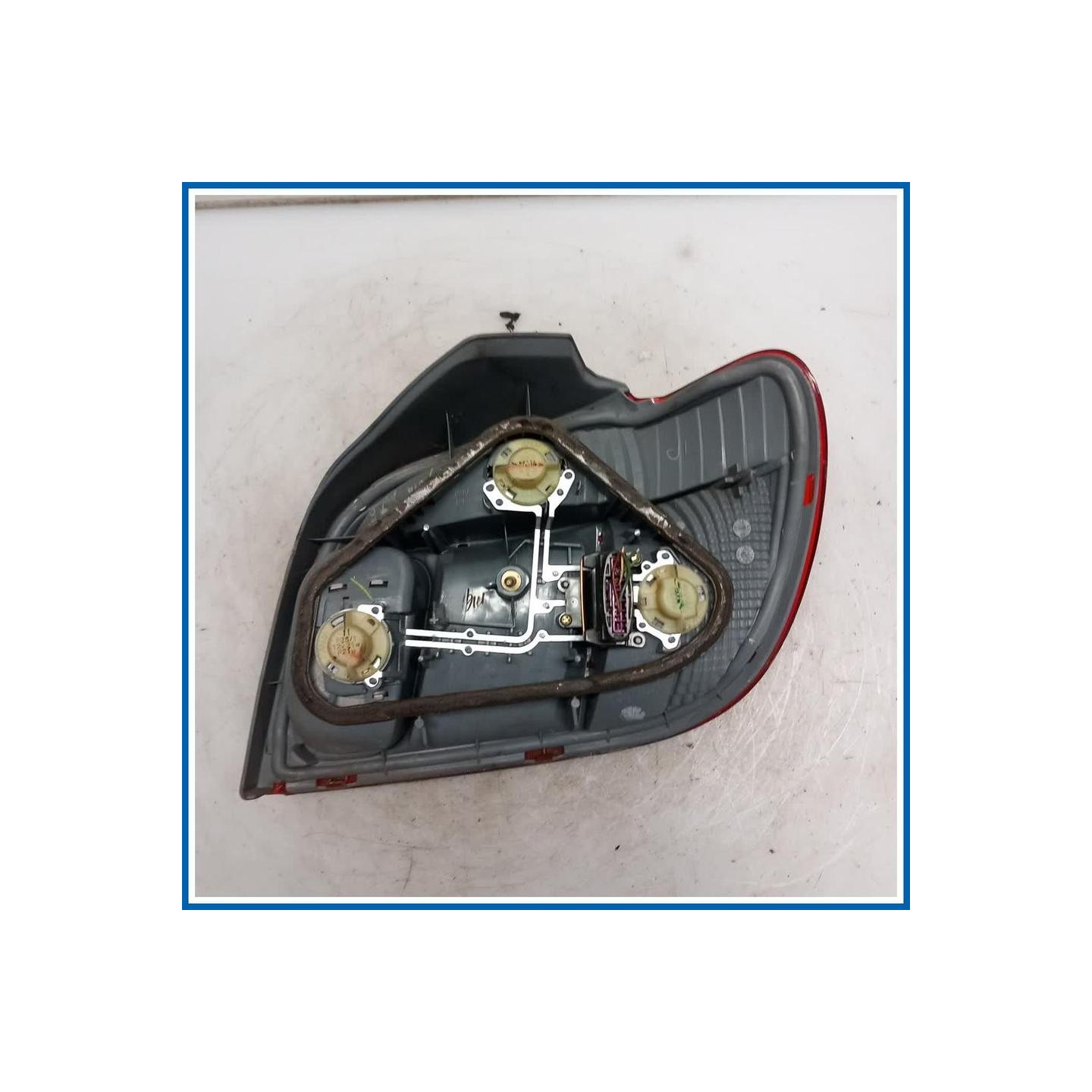 Fanale post. sx. TOYOTA Yaris (France ) I