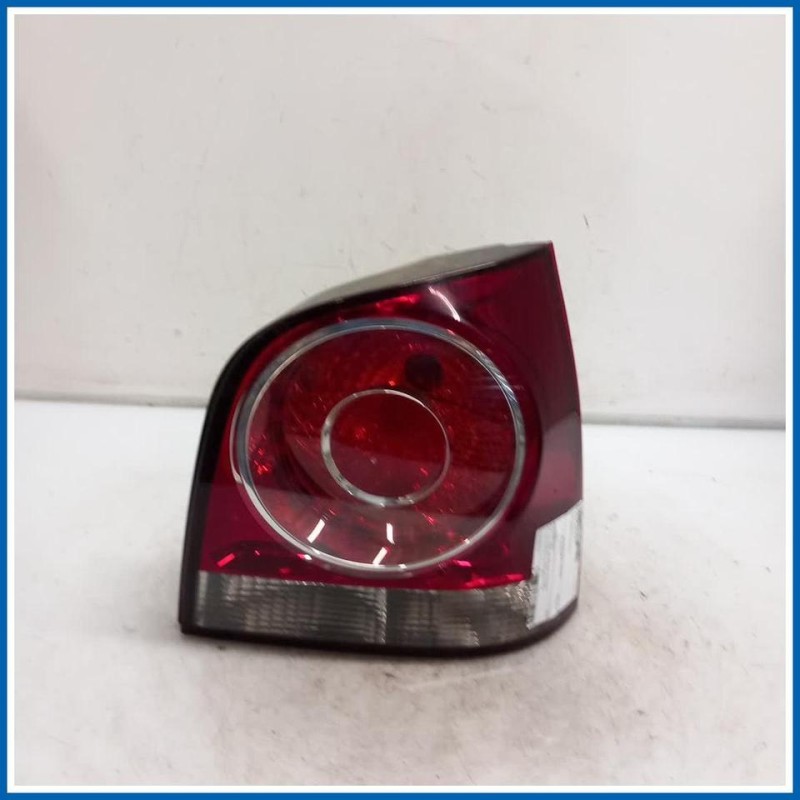 Fanale post. dx. VOLKSWAGEN Polo V