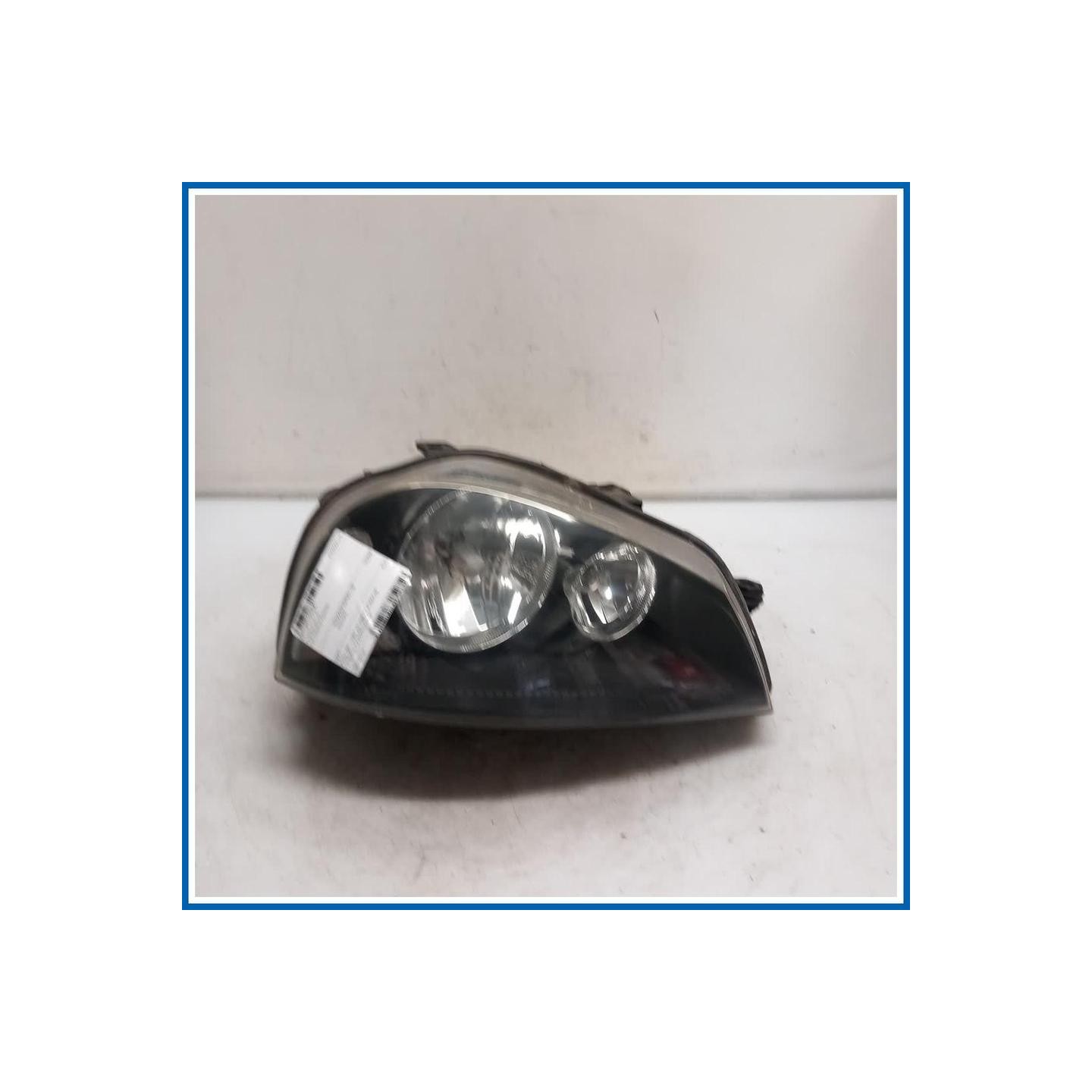 Proiettore ant. dx. SEAT Arosa 6H1